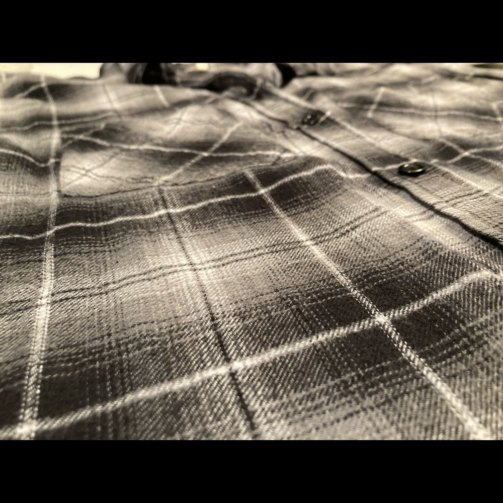 Gray Black Plaid Button Down Short Sleeve Womens Small Shirt Top Crème ModCloth - Picture 9 of 9